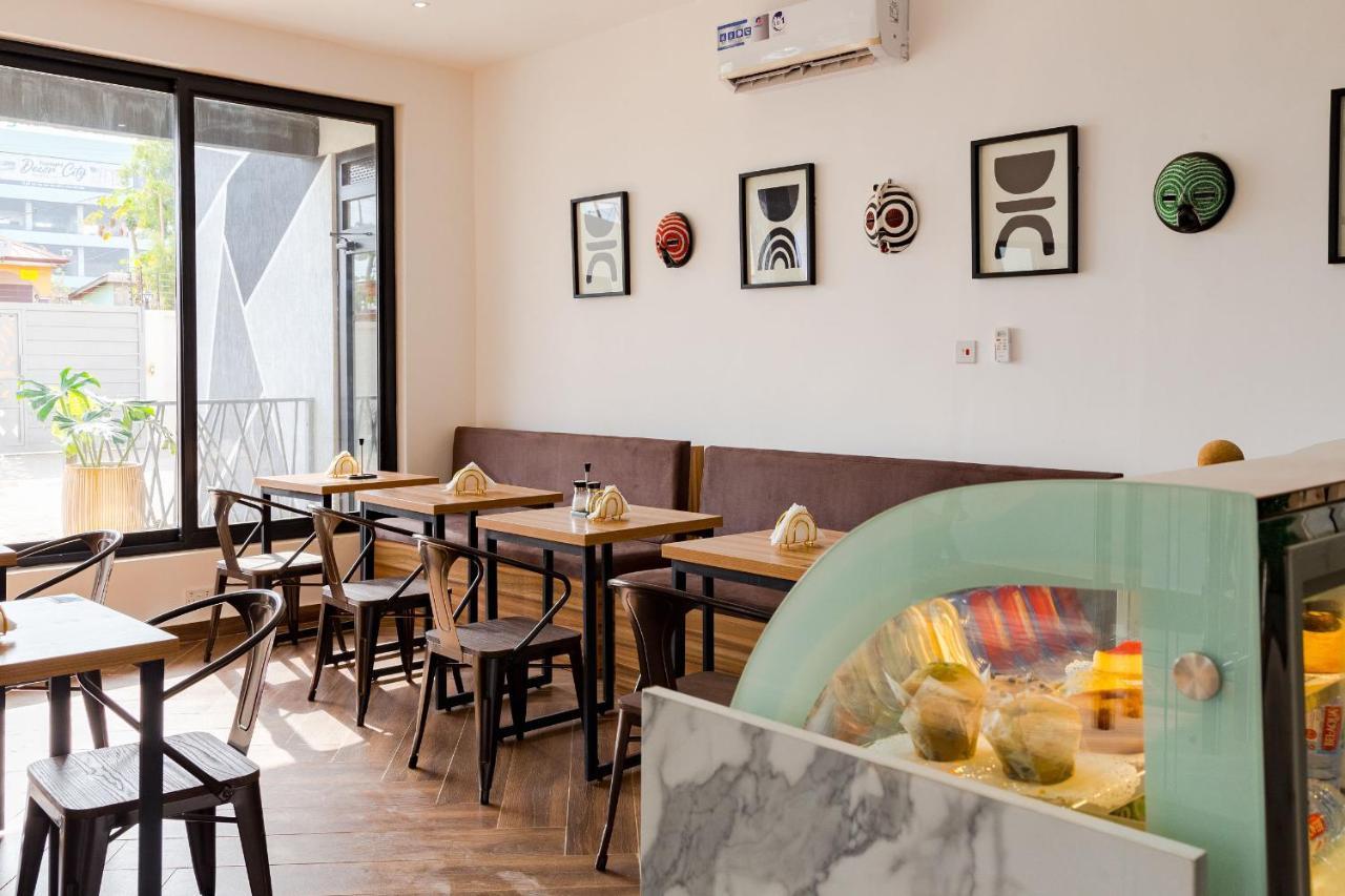 The Avery Apartments At Odomaa Place B, East Airport Accra Ngoại thất bức ảnh