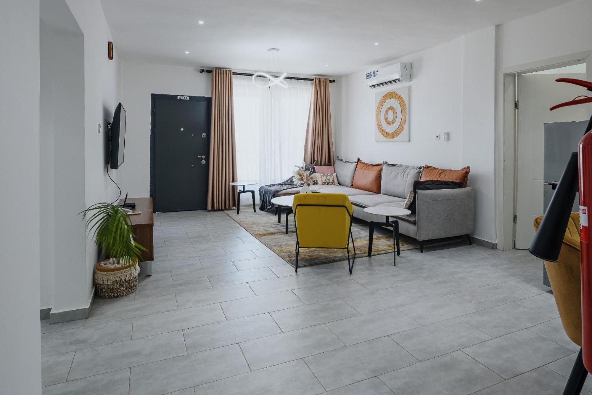The Avery Apartments At Odomaa Place B, East Airport Accra Ngoại thất bức ảnh