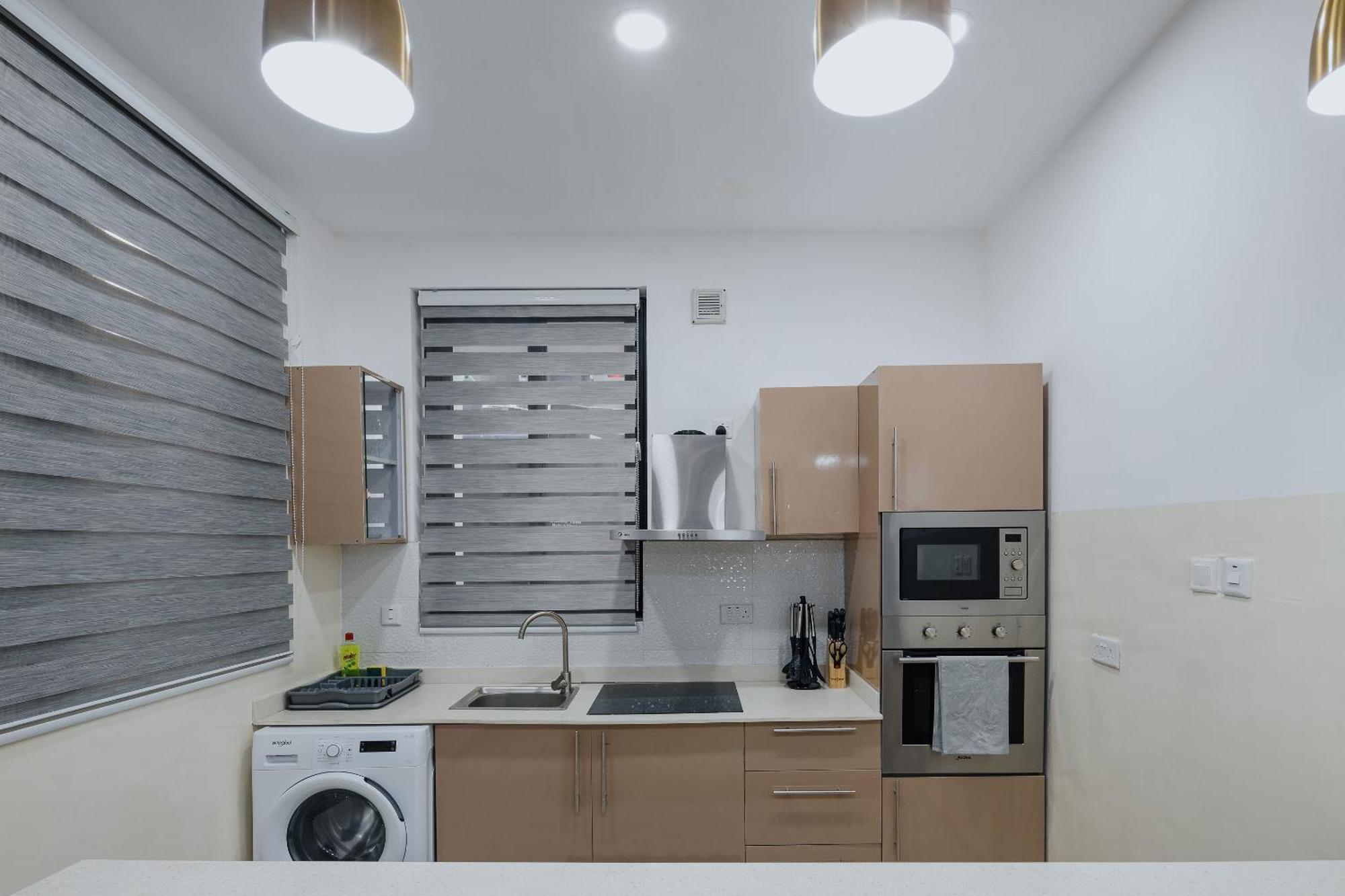 The Avery Apartments At Odomaa Place B, East Airport Accra Ngoại thất bức ảnh